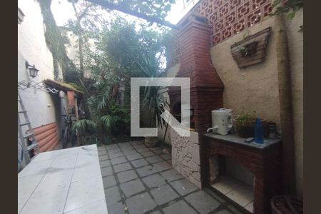 Casa à venda com 3 quartos, 150m² em Santa Rosa, Niterói