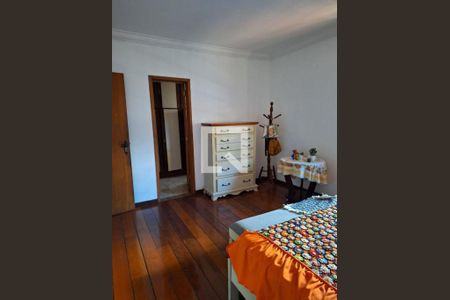 Casa à venda com 3 quartos, 168m² em Engenhoca, Niterói