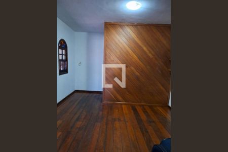 Casa à venda com 3 quartos, 168m² em Engenhoca, Niterói