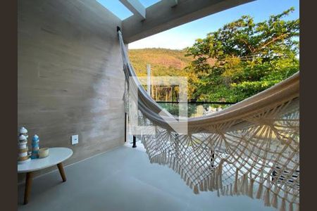 Casa à venda com 3 quartos, 192m² em Itaipu, Niterói