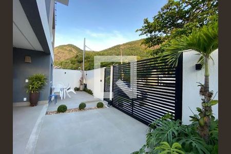 Casa à venda com 3 quartos, 192m² em Itaipu, Niterói