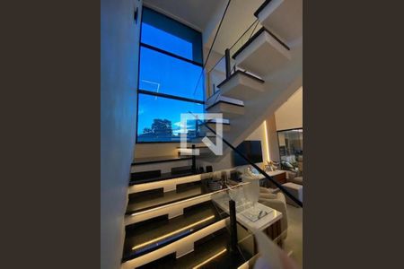 Casa à venda com 3 quartos, 192m² em Itaipu, Niterói
