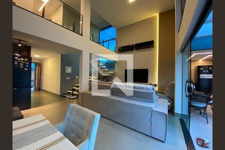 Casa à venda com 3 quartos, 192m² em Itaipu, Niterói