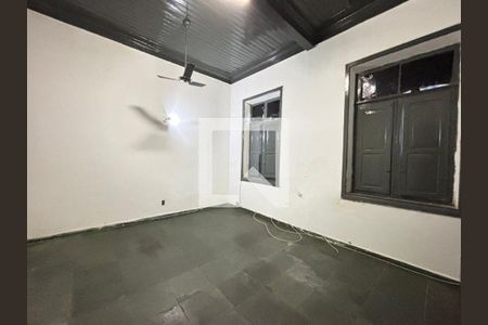 Casa à venda com 3 quartos, 150m² em São Domingos, Niterói
