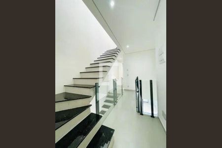 Casa à venda com 4 quartos, 170m² em Chácara Inglesa, São Paulo