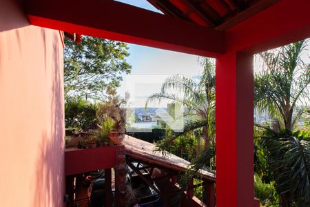 Vista de casa à venda com 4 quartos, 992m² em Estoril, Belo Horizonte