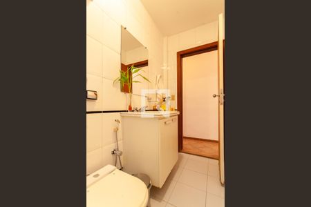 Banheiro Social 2 de casa à venda com 4 quartos, 992m² em Estoril, Belo Horizonte