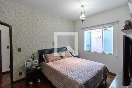 Suíte de casa à venda com 3 quartos, 170m² em Parque Recreio, Contagem
