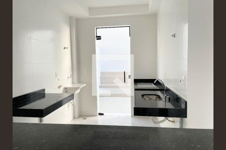 Cozinha de apartamento à venda com 2 quartos, 69m² em Jardim Atlântico, Belo Horizonte