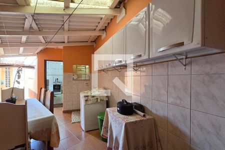 Área de Serviço de casa à venda com 2 quartos, 142m² em Vila Tupi, São Bernardo do Campo