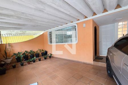 Garagem de casa à venda com 2 quartos, 142m² em Vila Tupi, São Bernardo do Campo