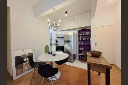 Cozinha de apartamento para alugar com 2 quartos, 65m² em Glória, Rio de Janeiro