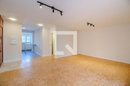 Sala de apartamento à venda com 3 quartos, 130m² em Petrópolis, Porto Alegre