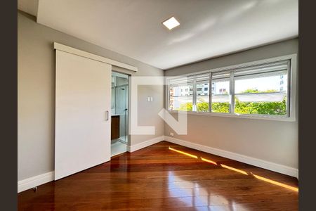 Suíte 1 de apartamento à venda com 2 quartos, 100m² em Itaim Bibi, São Paulo