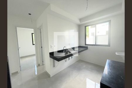 Cozinha de apartamento à venda com 2 quartos, 49m² em Jardim Atlântico, Belo Horizonte