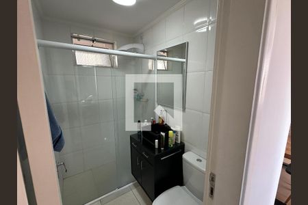 Banheiro de apartamento para alugar com 2 quartos, 66m² em Cambuí, Campinas