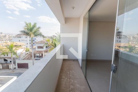 Varanda da Sala 1 de apartamento à venda com 3 quartos, 160m² em Fernão Dias, Belo Horizonte