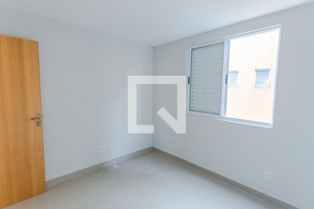 Quarto 1 de apartamento à venda com 3 quartos, 160m² em Fernão Dias, Belo Horizonte
