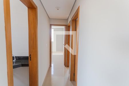 Corredor de apartamento à venda com 3 quartos, 160m² em Fernão Dias, Belo Horizonte
