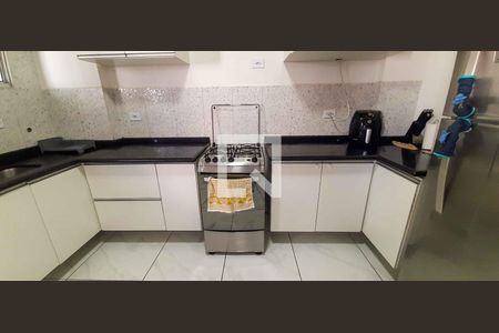 Cozinha de apartamento à venda com 2 quartos, 65m² em Jaguaribe, Osasco