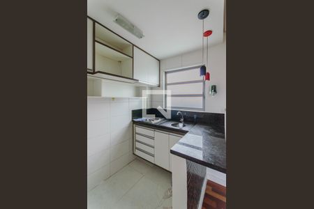 Cozinha e Área de Serviço de apartamento à venda com 1 quarto, 38m² em Liberdade, São Paulo