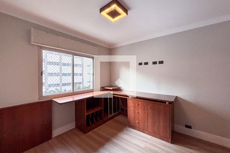 Quarto de apartamento para alugar com 3 quartos, 108m² em Cerqueira César, São Paulo