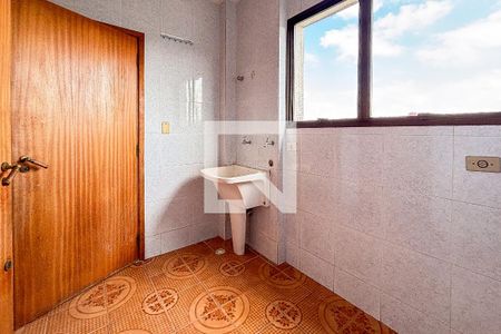 Área de Serviço de apartamento para alugar com 3 quartos, 200m² em Butantã, São Paulo