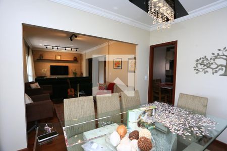 Sala  de apartamento à venda com 4 quartos, 250m² em Vila Suzana, São Paulo