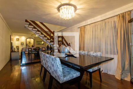 Sala de casa à venda com 3 quartos, 300m² em Jardim Penha, São Paulo