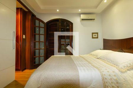 Quarto 1 de casa à venda com 3 quartos, 300m² em Jardim Penha, São Paulo