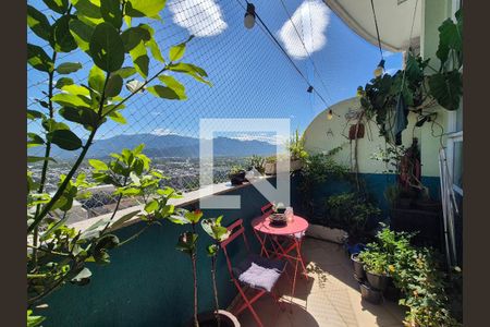 Apartamento para alugar com 2 quartos, 112m² em Recreio dos Bandeirantes, Rio de Janeiro