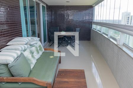 Sacada de apartamento para alugar com 5 quartos, 243m² em Patamares, Salvador