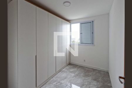 Quarto 1 de apartamento para alugar com 2 quartos, 44m² em Jardim Iris, São Paulo