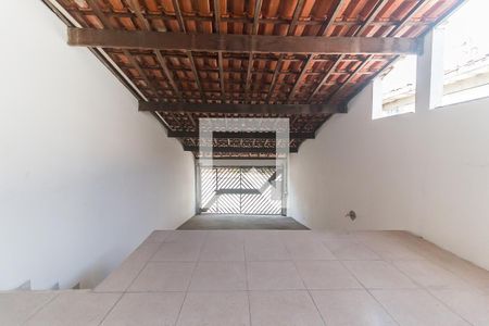 Casa para alugar com 2 quartos, 168m² em Vila Sao Sebastiao, Mogi das Cruzes