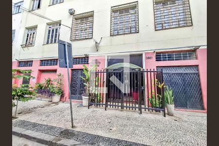 Placa de apartamento à venda com 2 quartos, 47m² em Centro, Rio de Janeiro