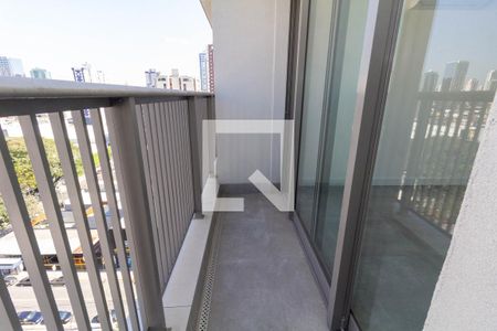 Varanda de kitnet/studio à venda com 1 quarto, 26m² em Vila Gomes Cardim, São Paulo