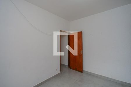 Quarto 1 de casa para alugar com 1 quarto, 50m² em Cidade Dutra, São Paulo