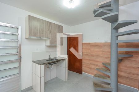 Sala/Cozinha de casa para alugar com 1 quarto, 50m² em Cidade Dutra, São Paulo