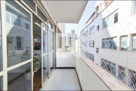 Varanda da Sala de apartamento à venda com 4 quartos, 150m² em Nova Floresta, Belo Horizonte