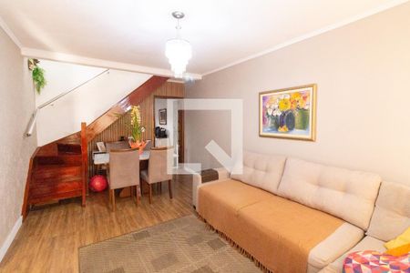 Sala de casa à venda com 4 quartos, 185m² em Cidade São Francisco, São Paulo