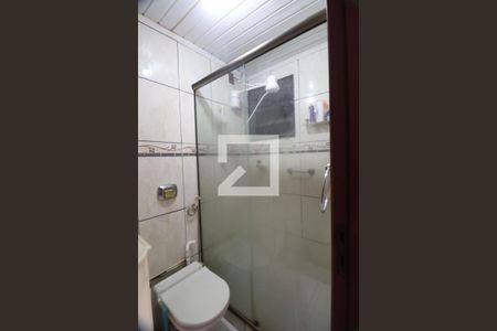 Banheiro de apartamento à venda com 2 quartos, 66m² em Centro, Canoas