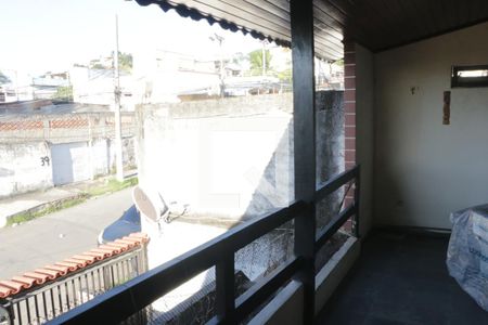 Varanda de casa de condomínio para alugar com 3 quartos, 160m² em Rancho Fundo, Nova Iguaçu