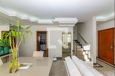Sala 1 de apartamento à venda com 5 quartos, 282m² em Coração Eucarístico, Belo Horizonte