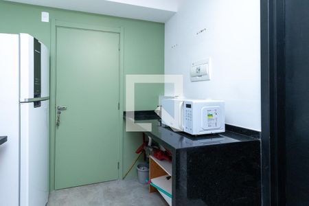 Cozinha de apartamento para alugar com 1 quarto, 30m² em Bom Retiro, São Paulo