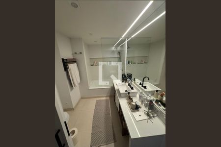 Banheiro de apartamento à venda com 3 quartos, 150m² em Ipanema, Rio de Janeiro