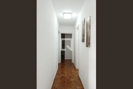 Corredor de apartamento à venda com 2 quartos, 100m² em Jardim Paulista, São Paulo