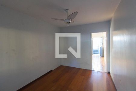 Sala de casa à venda com 3 quartos, 125m² em Vila Nova, Novo Hamburgo