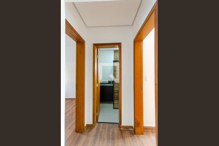 Corredor de apartamento à venda com 2 quartos, 48m² em Jardim Peri, São Paulo