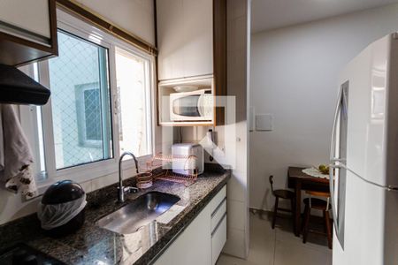 Cozinha de apartamento à venda com 2 quartos, 108m² em Vila Lucinda, Santo André