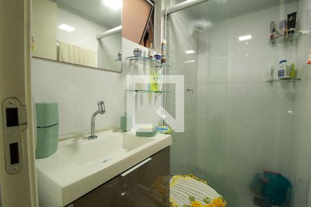 Banheiro Social de apartamento à venda com 2 quartos, 48m² em Parque Santa Fé, Porto Alegre